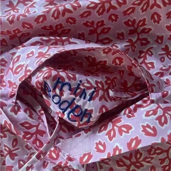 Mini Boden 5-6Y Packable Anorak
Windbreaker - Picture 4 of 6